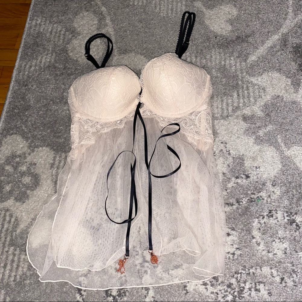 Victoria’s Secret Ivory Lace Babydoll Lingerie Top
